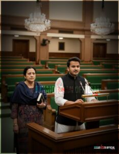 डॉ तज़ीन फातिम जी Azam Khan Abdullah Azam Khan इस परिवार की कहानी सिर्फ़ कामयाबी, तालियों और चुनावी जीत की नहीं, बल्कि कोर्ट‑कचहरियों, केसों और जेल की सलाखों के सायों से भी भरी है